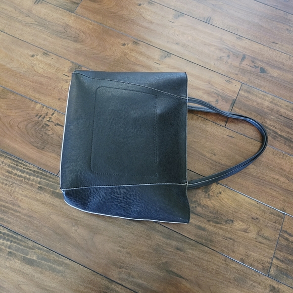 Etienne Aigner Stella Large Black 100% Leather Shoulder Tote Handbag - Picture 12 of 16